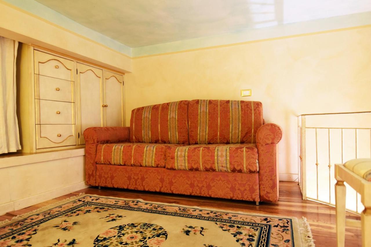 Italian Experience-Suite Medici Loft 8 Florence Buitenkant foto