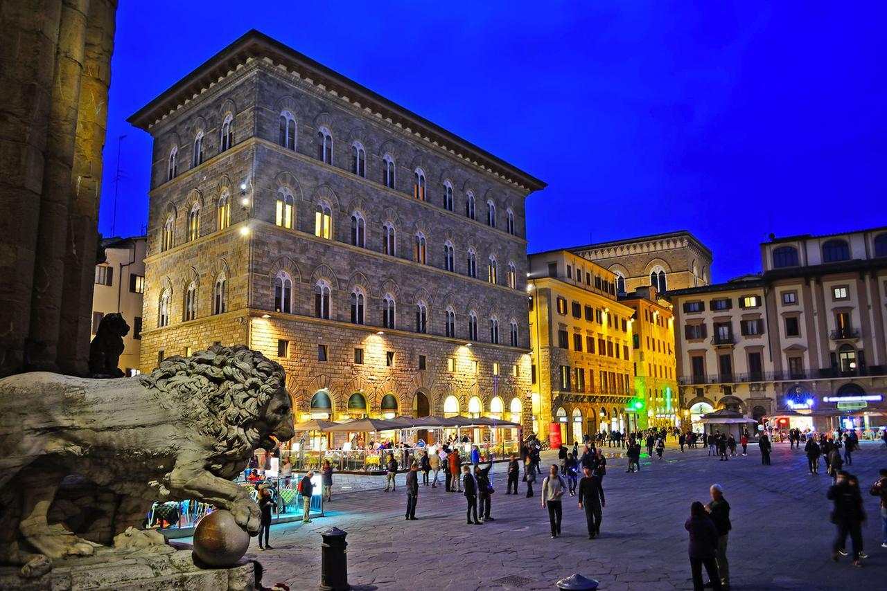 Italian Experience-Suite Medici Loft 8 Florence Buitenkant foto
